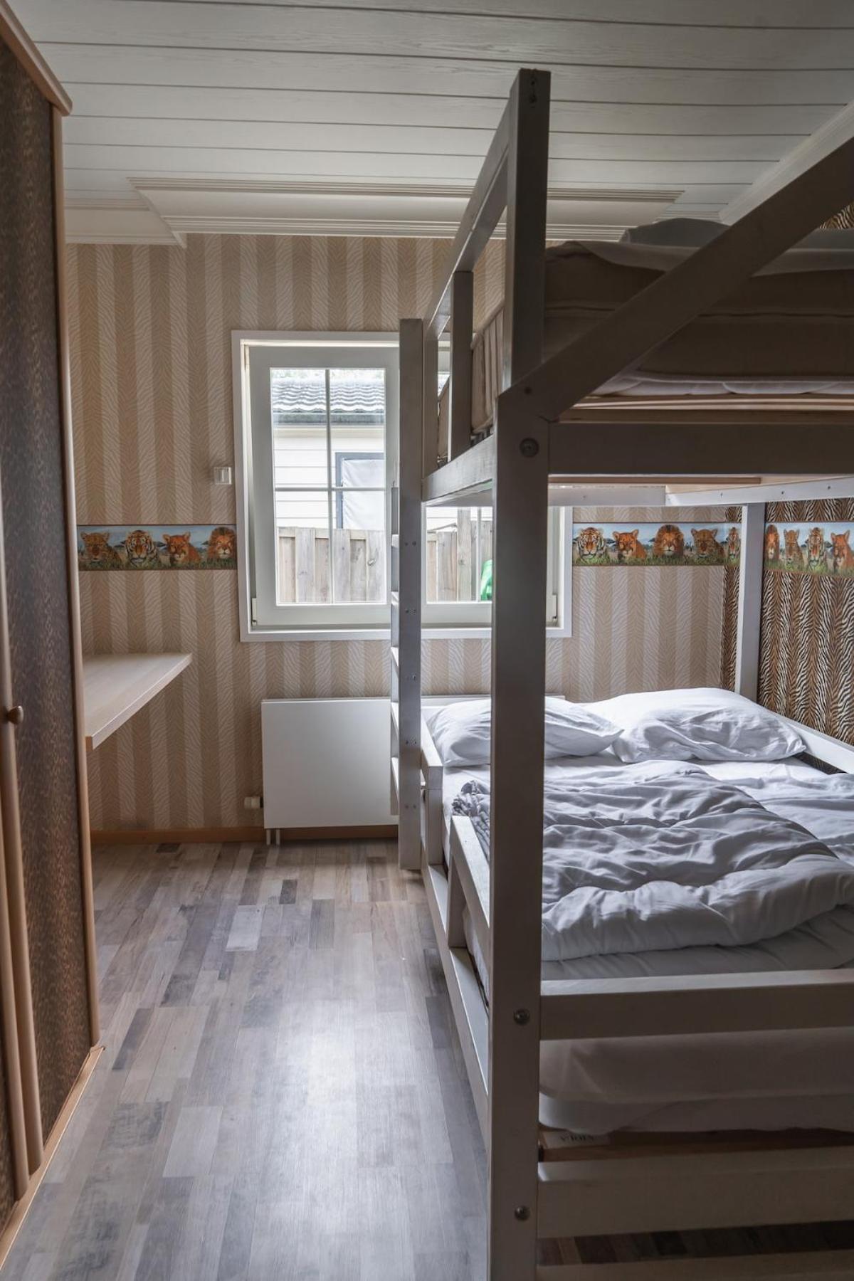 Vakantiehuis Mooie, Luxe Woning Aan Het Water 7 Persoons Vp005